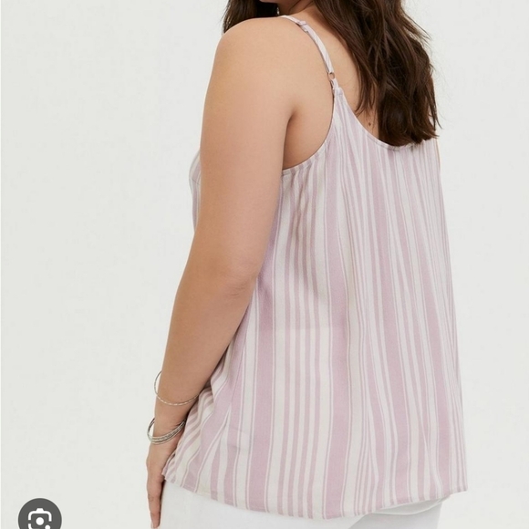 Torrid Spring size 3 crepe lavender rayon button front striped tank - Picture 10 of 11